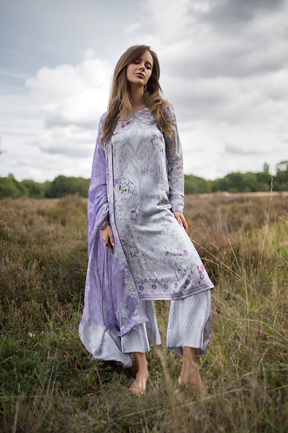 Design 03 Satin '25 Unstitched