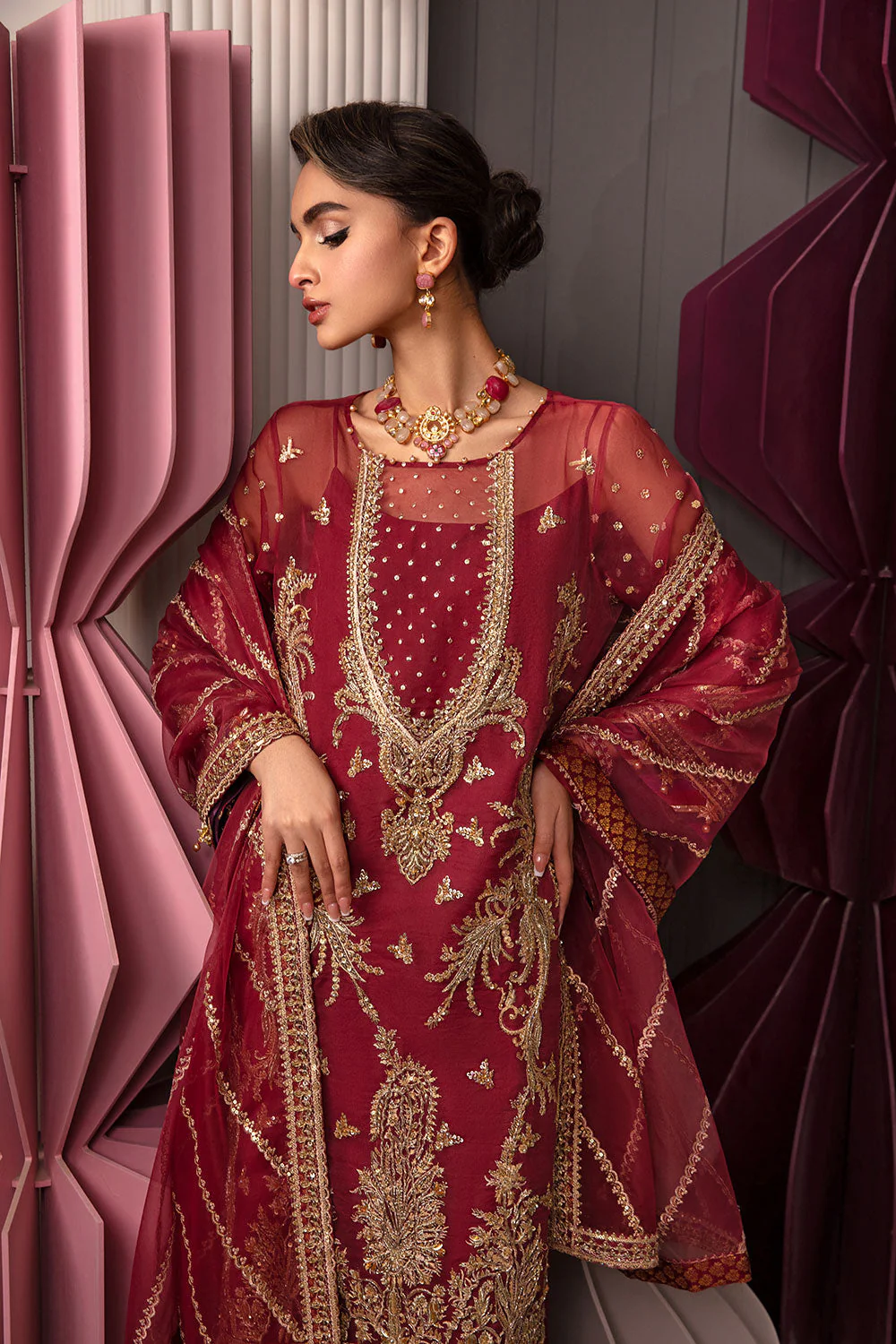 Design 04 Luxury Pret '24 - Image 3