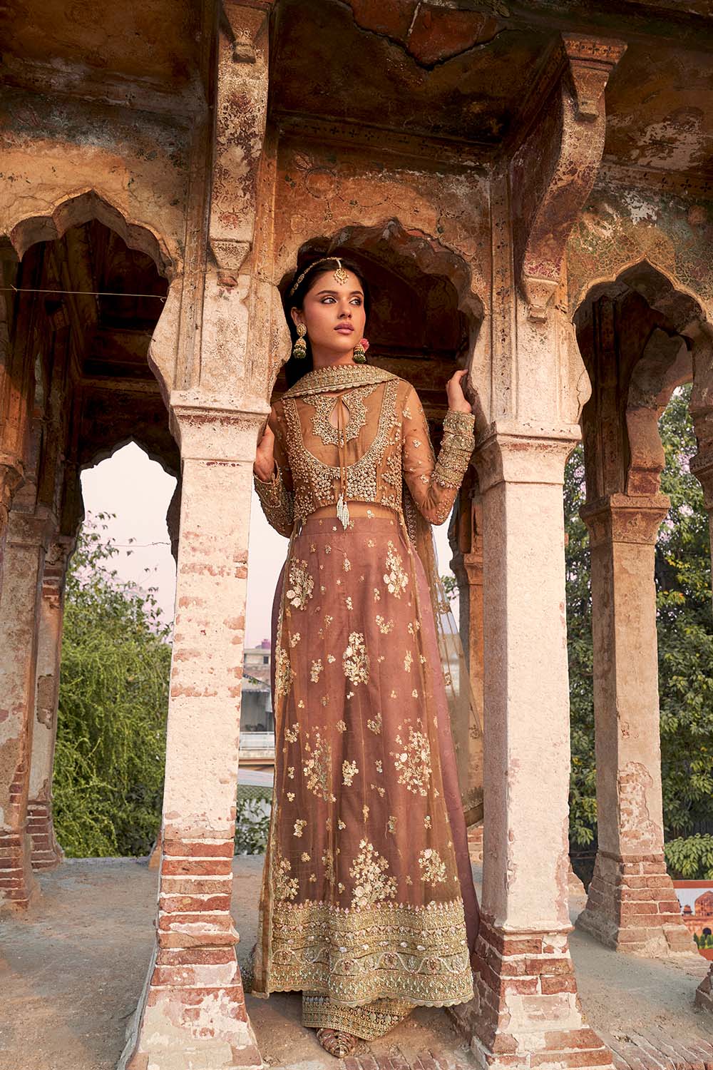 Design 05 - Fawn - Ranya Festive RTW '25 - Image 4