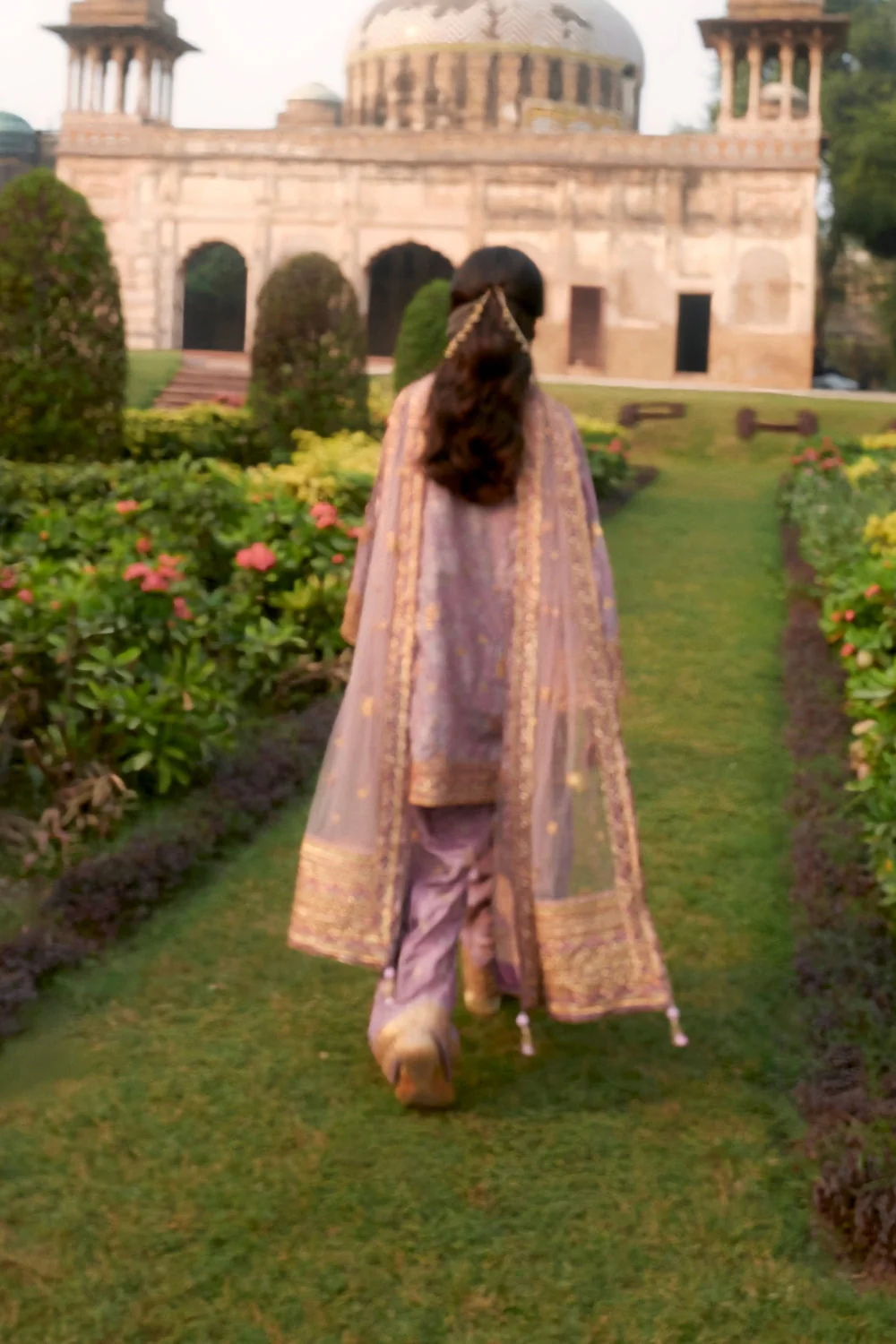 Design 06 - Pink - Ranya Festive RTW '25 - Image 5
