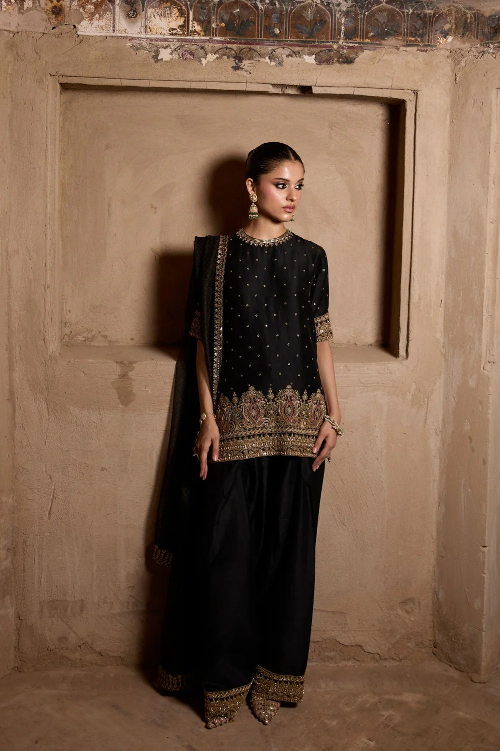 Design 09 - Black - Ranya Festive RTW '25 - Image 3