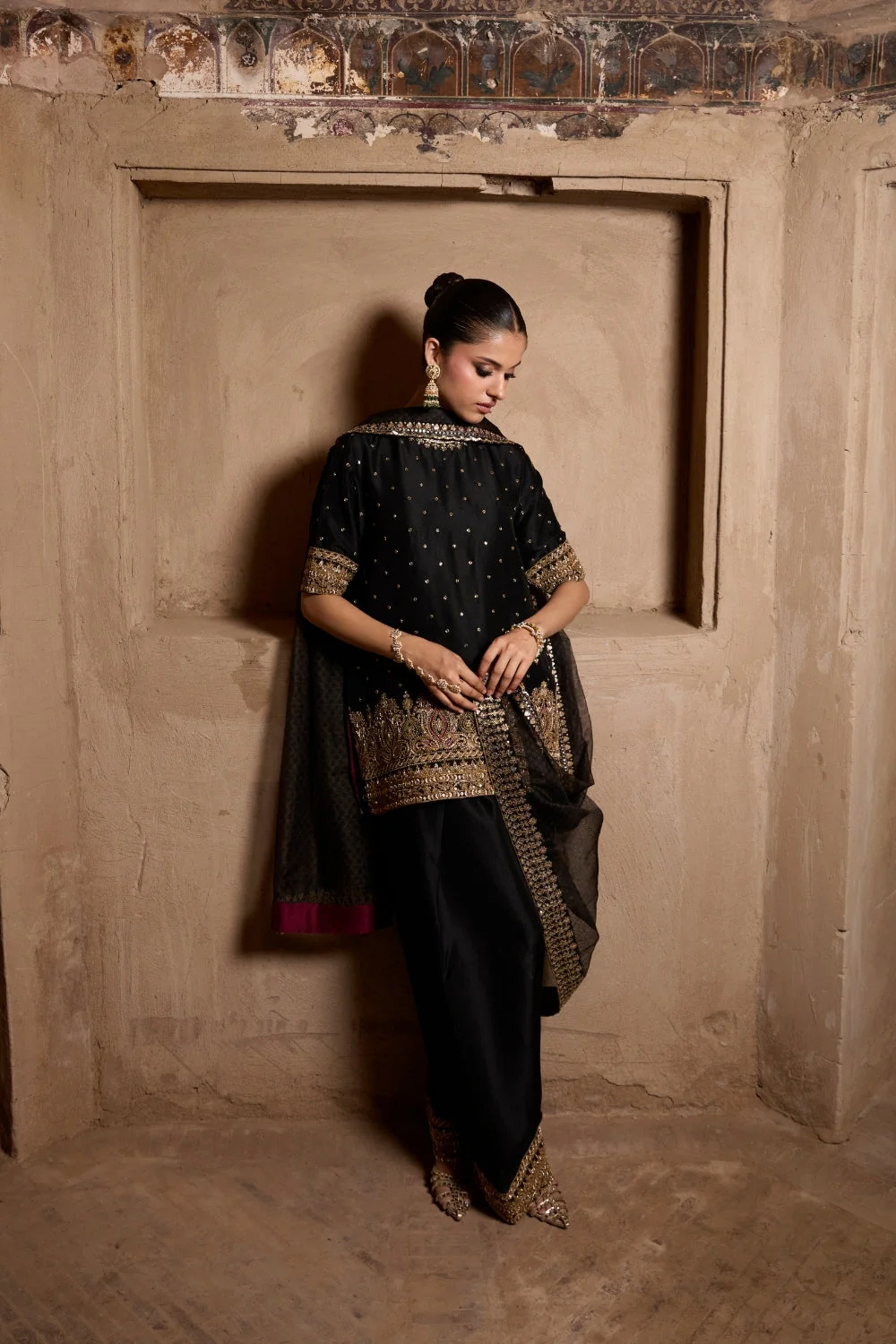 Design 09 - Black - Ranya Festive RTW '25 - Image 4
