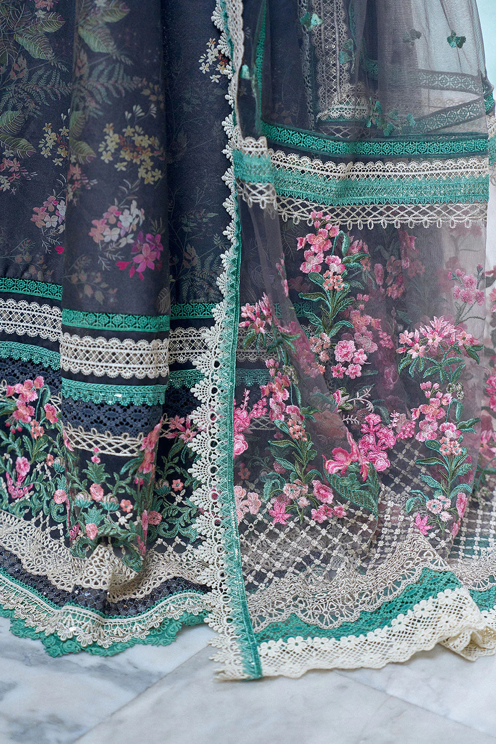 Design 10A Luxury Lawn Eid Edition 2026 Unstitched - Image 6