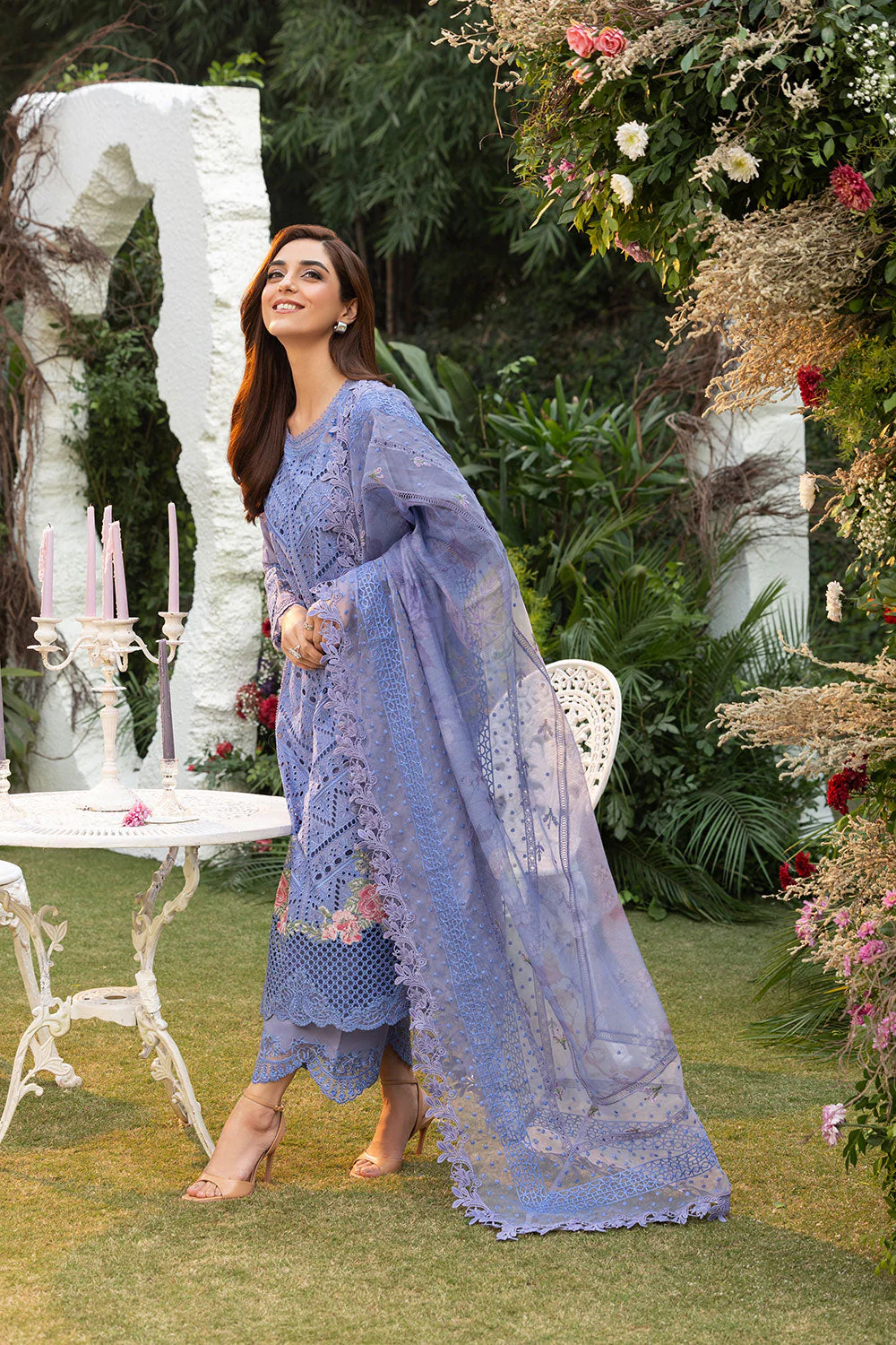 Design 10B Luxury Lawn 2025 Unstitched - Image 4
