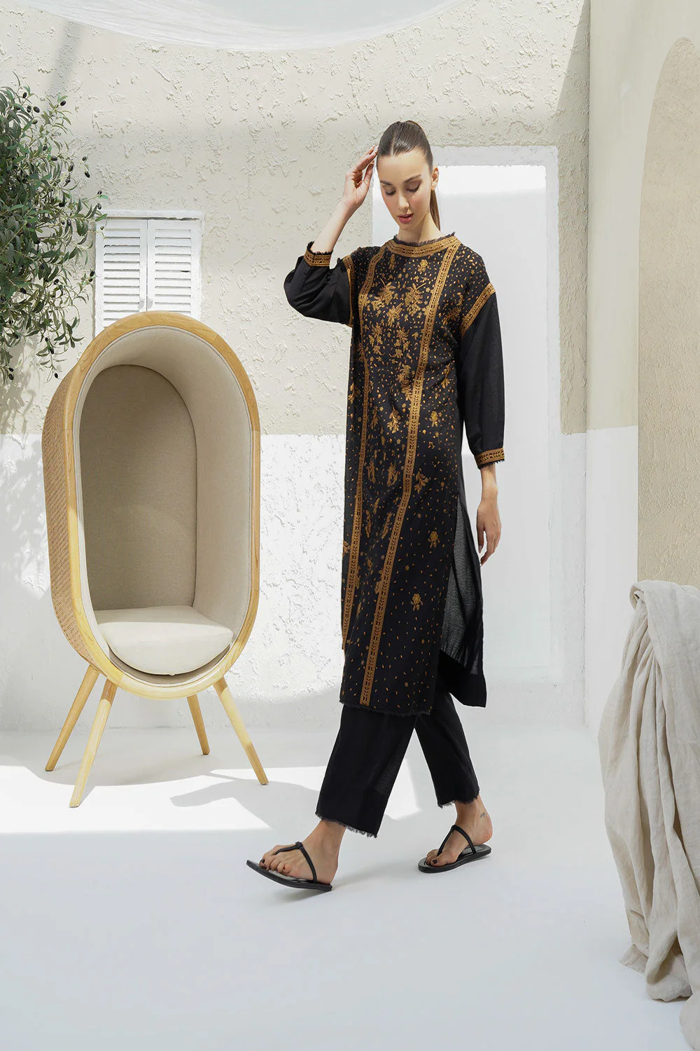 Design 11 - Winter Pret 25 Shirt & Trouser - Image 3