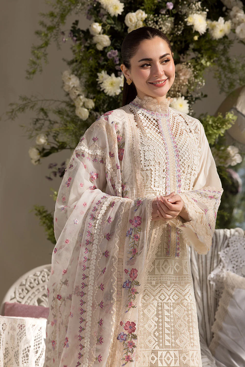 Design 11B Luxury Lawn 2025 Unstitched - Image 7