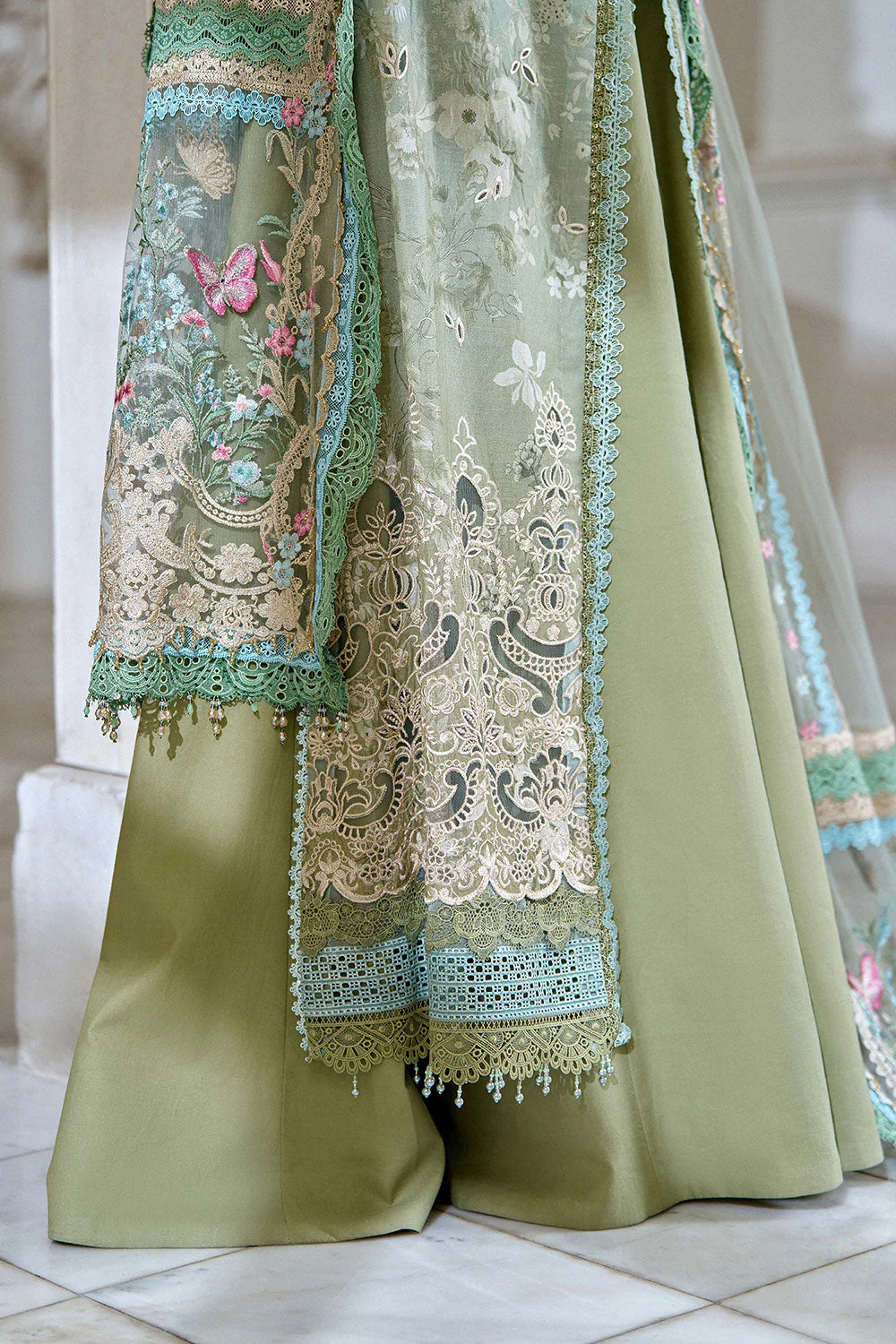Design 12A Luxury Lawn Eid Edition 2026 Unstitched - Image 5
