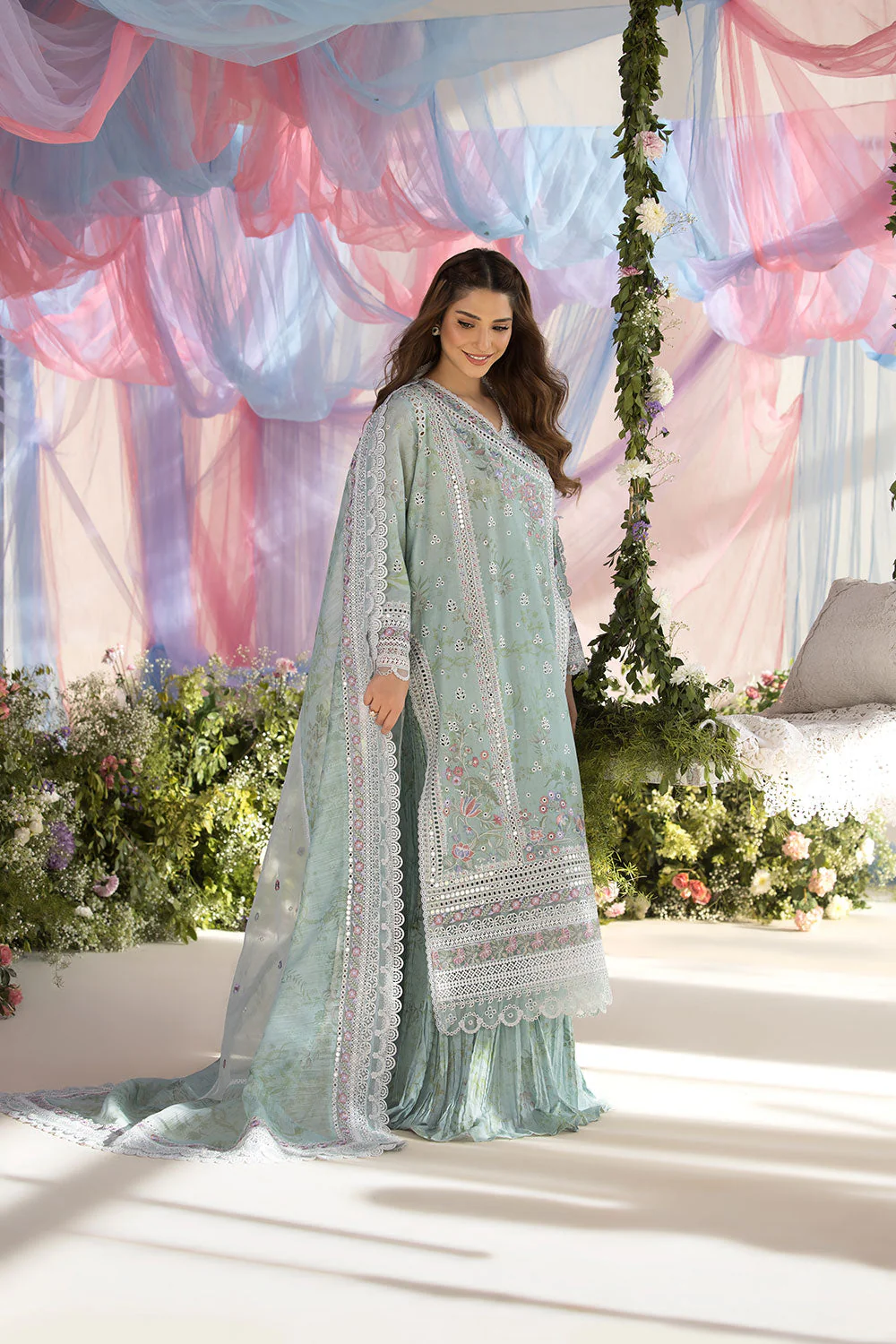 Design 13A Luxury Lawn 2025 Unstitched - Image 3