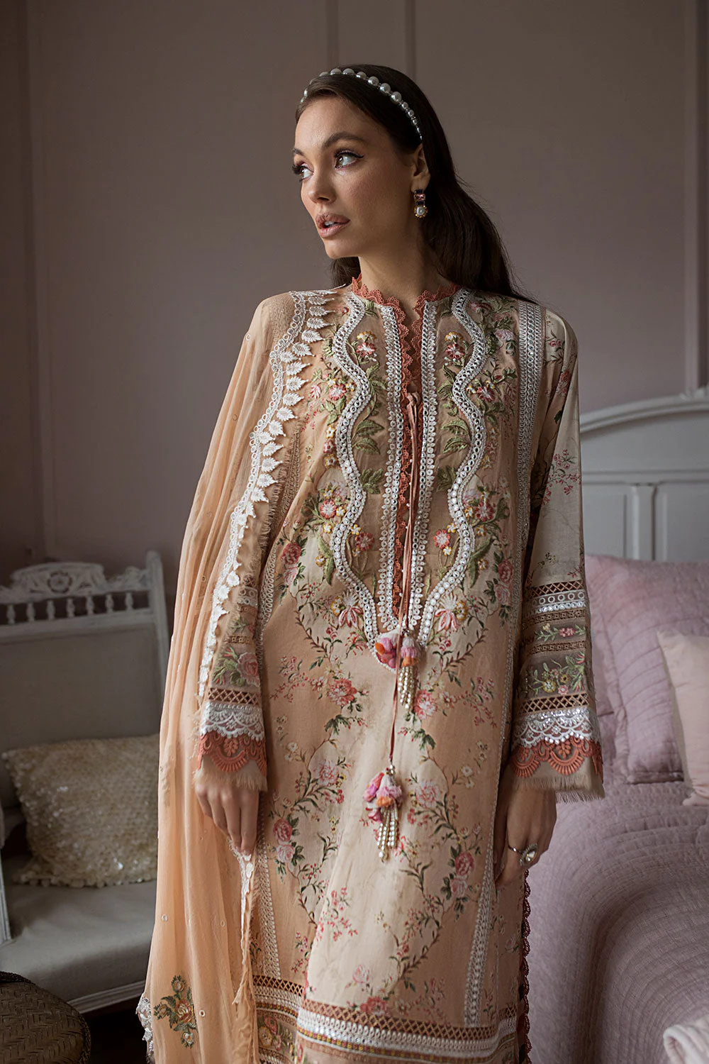 Design 14B Luxury Lawn 2024 Unstitched - Image 3