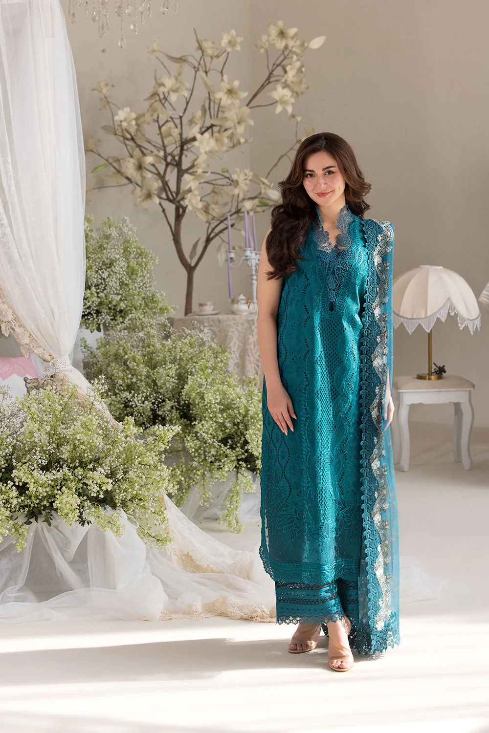 Design 2A Luxury Lawn 2025 Unstitched - Image 3