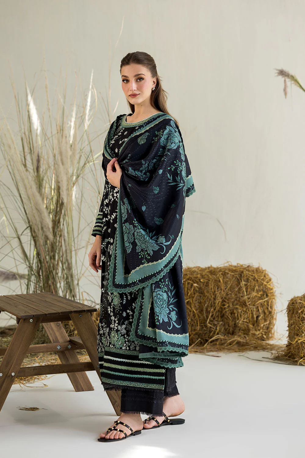 Design 2A Winter Edit Vol.1 '25 Unstitched - Image 3