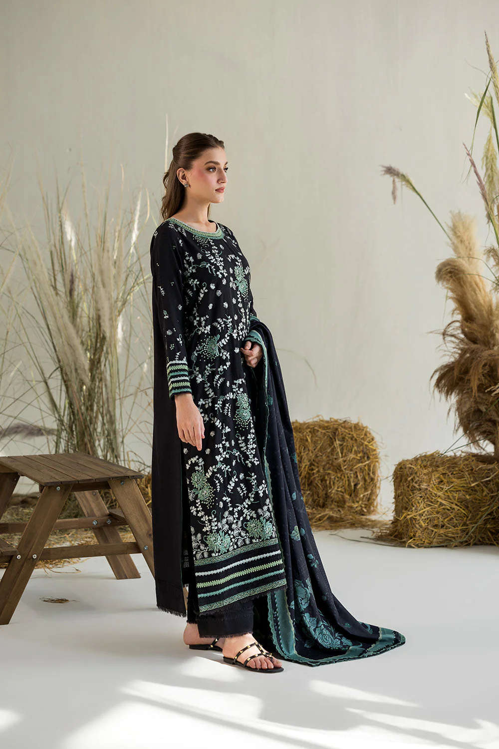 Design 2A Winter Edit Vol.1 '25 Unstitched - Image 4