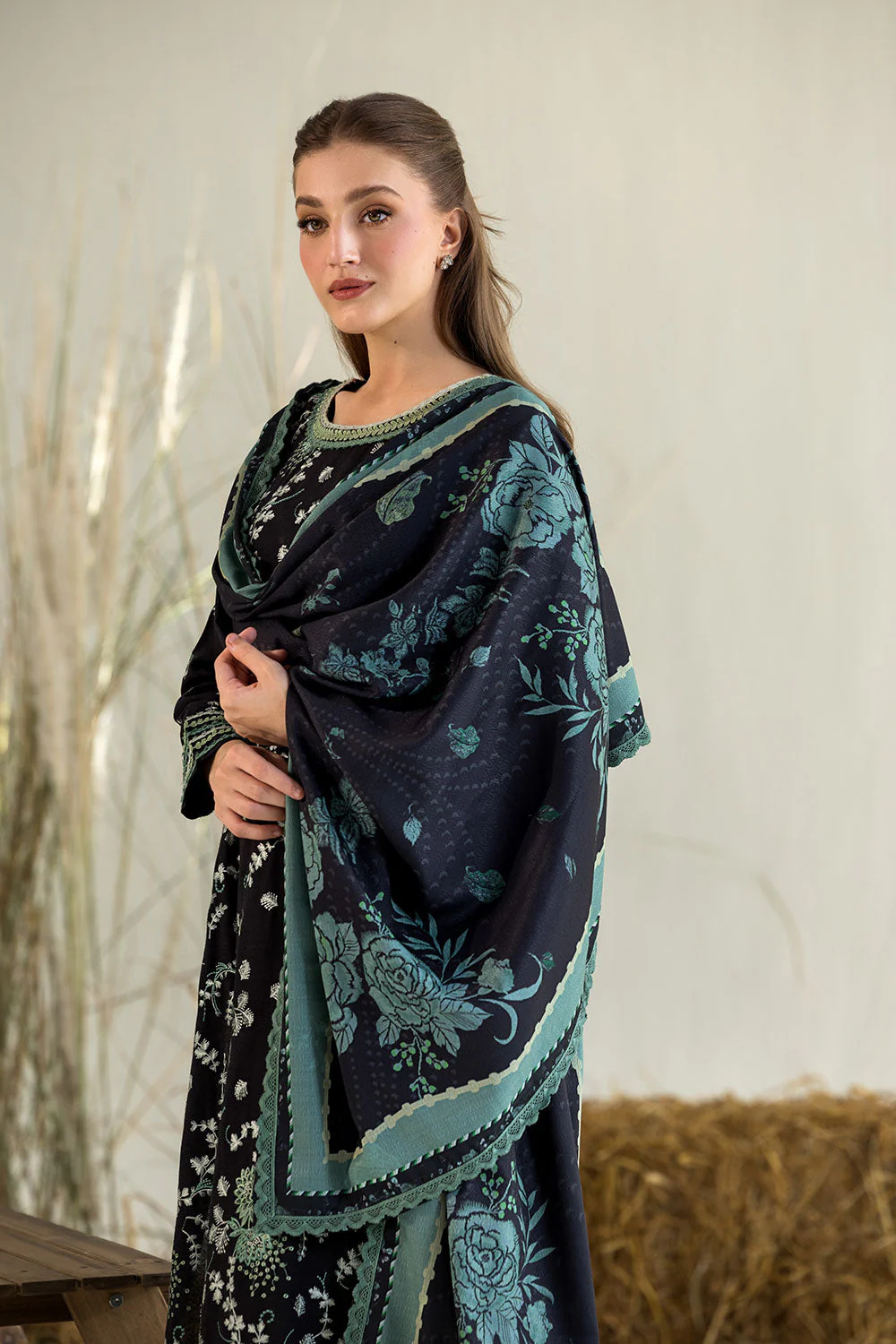 Design 2A Winter Edit Vol.1 '25 Unstitched - Image 5