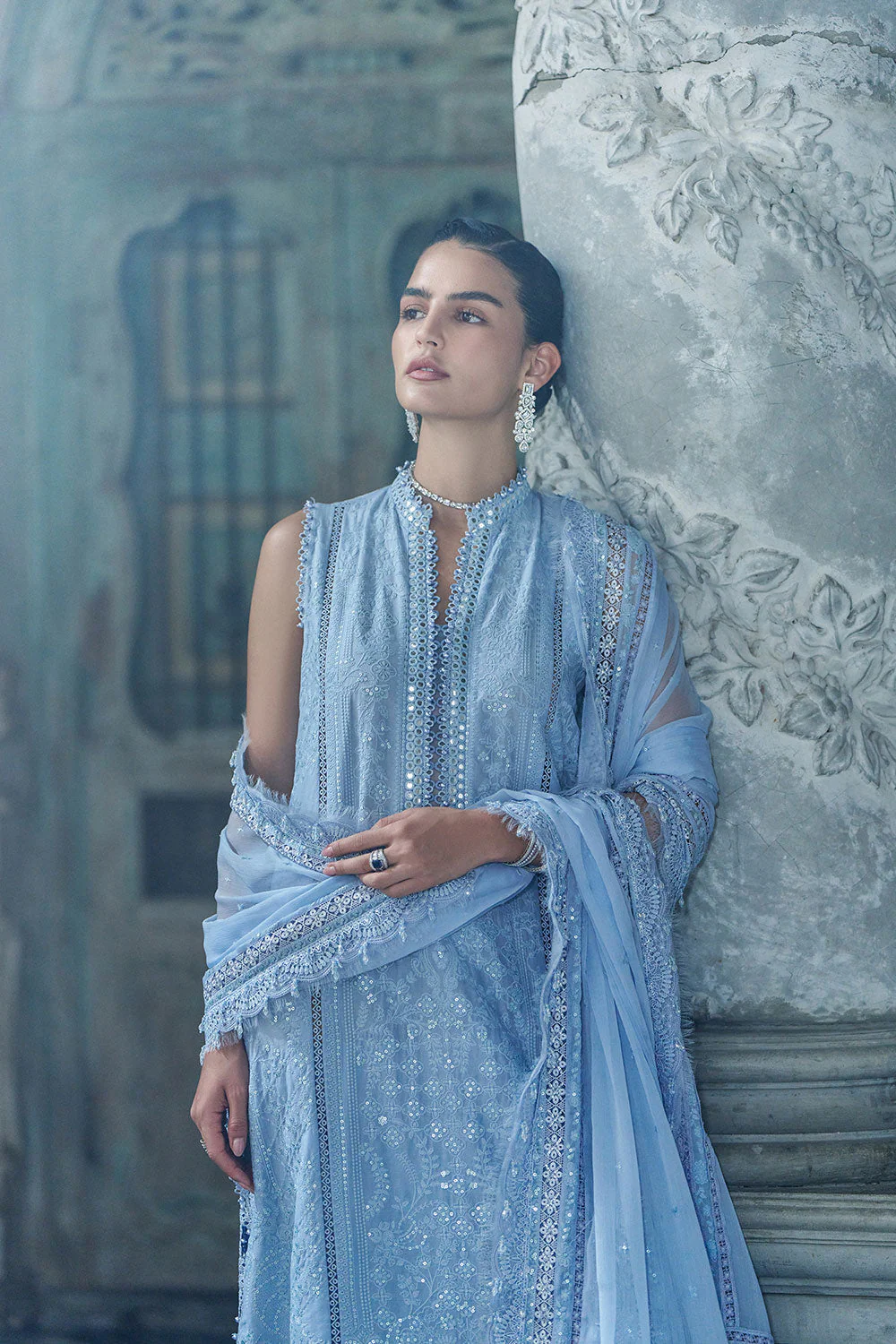 Design 2B Luxury Lawn Eid Edition 2026 Unstitched - Image 4