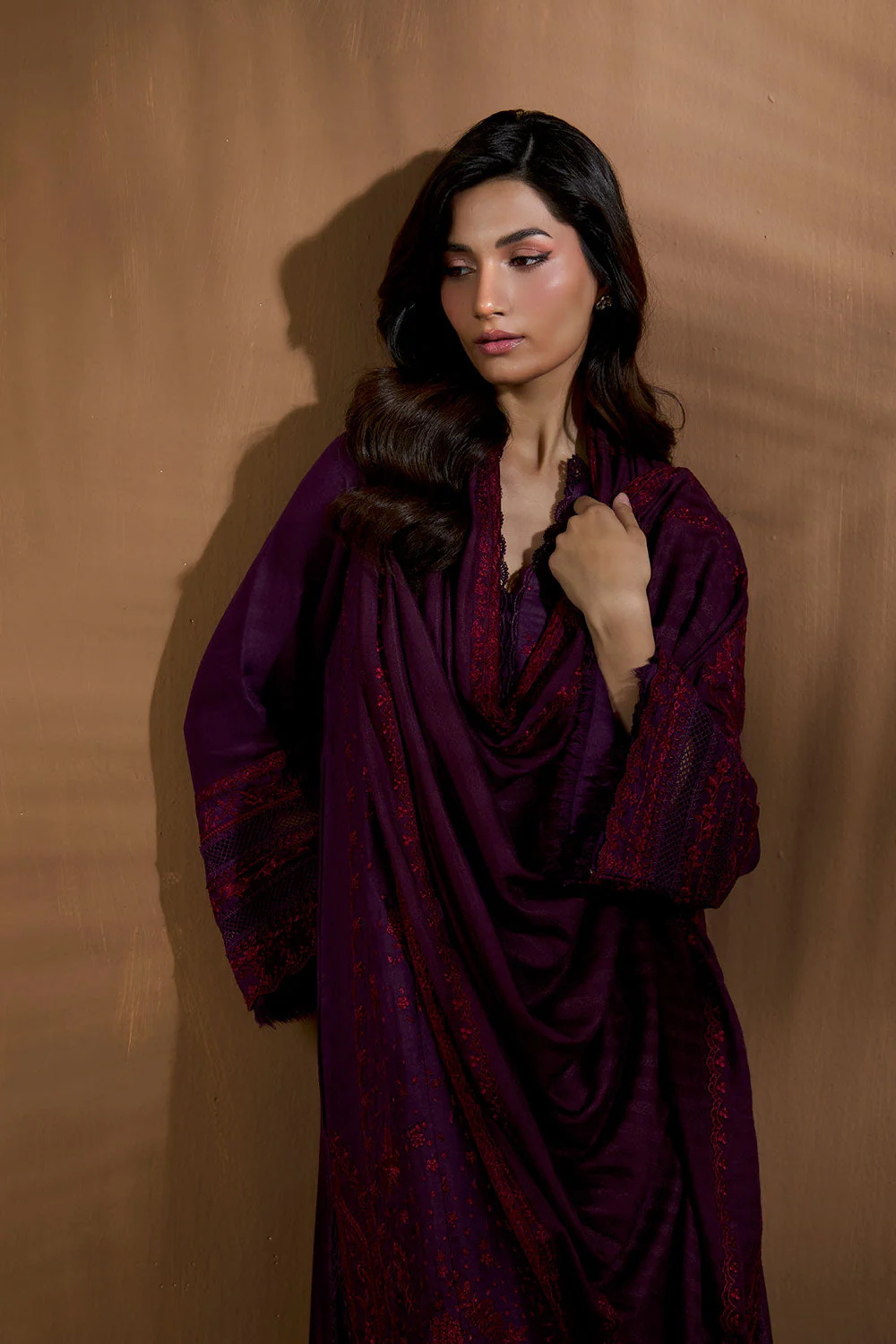 Design 2B Winter Shawl 2025 Unstitched - Image 9