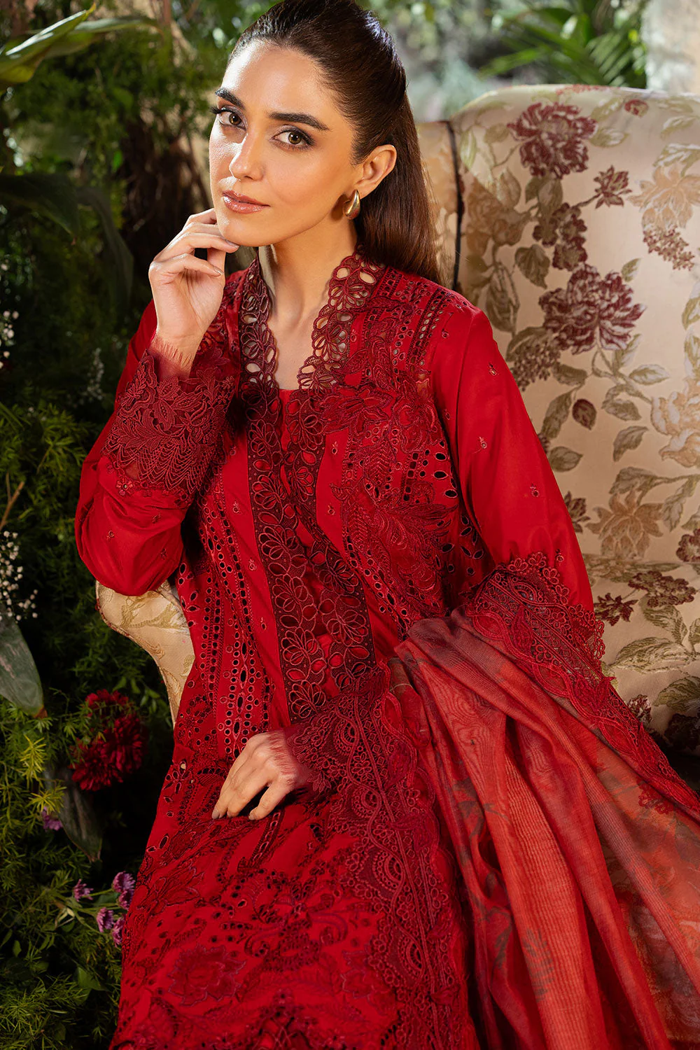 Design 3A Luxury Lawn 2025 Unstitched - Image 5