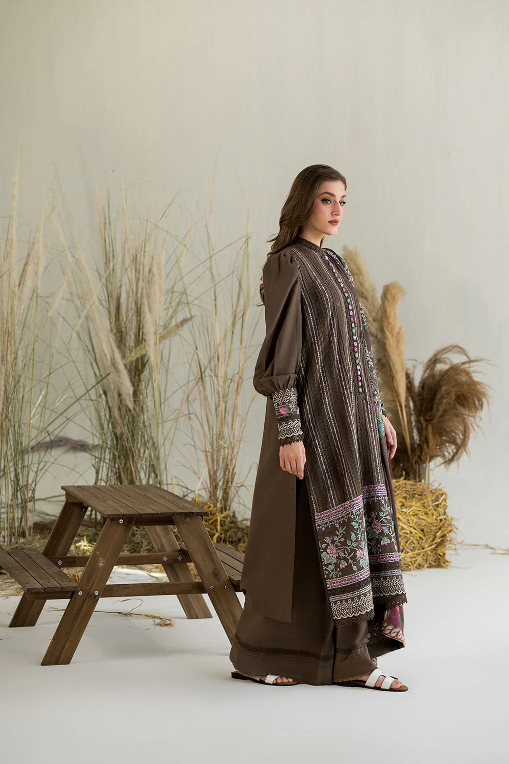 Design 3A Winter Edit Vol.1 '25 Unstitched - Image 4