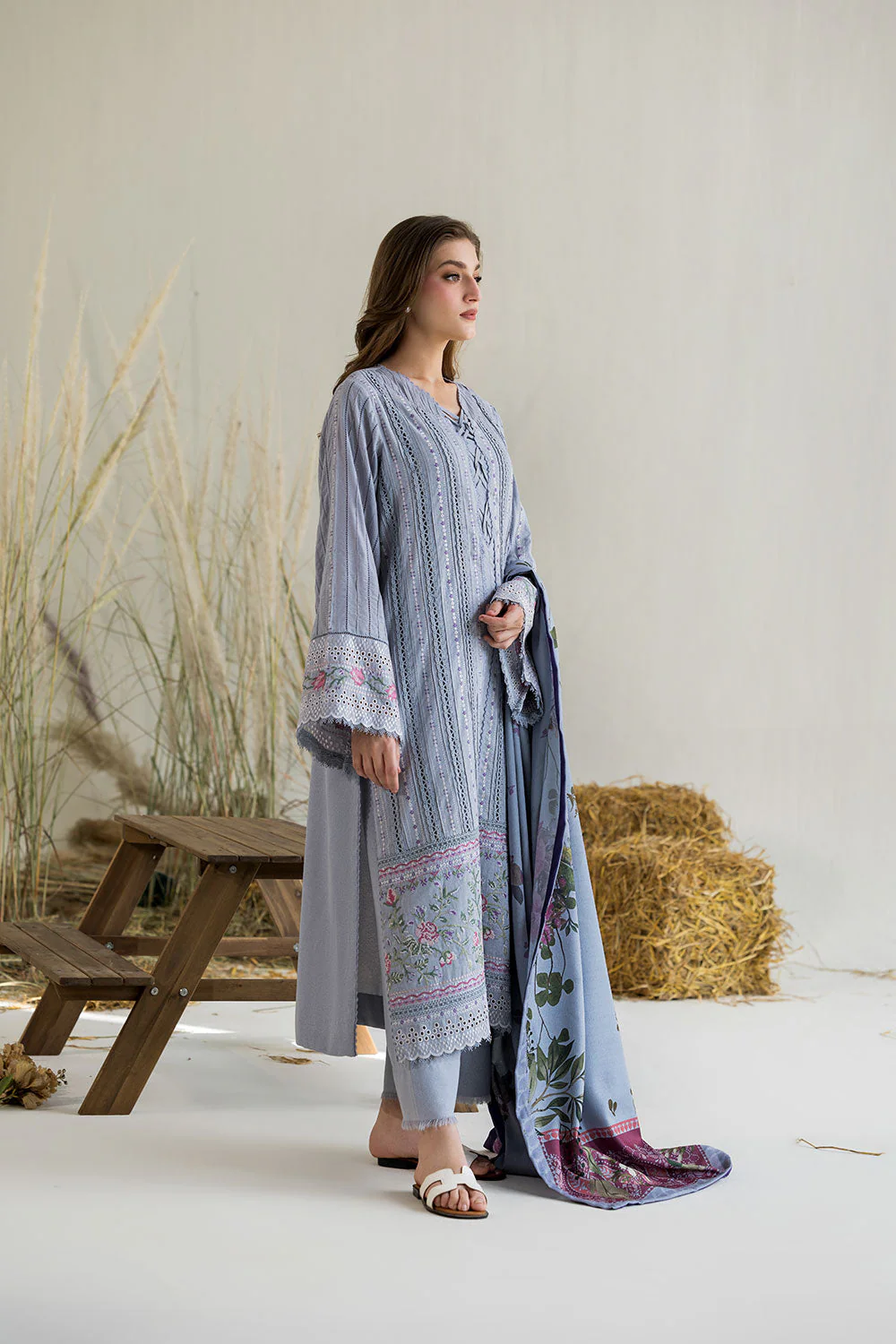 Design 3B Winter Edit Vol.1 '25 Unstitched - Image 4