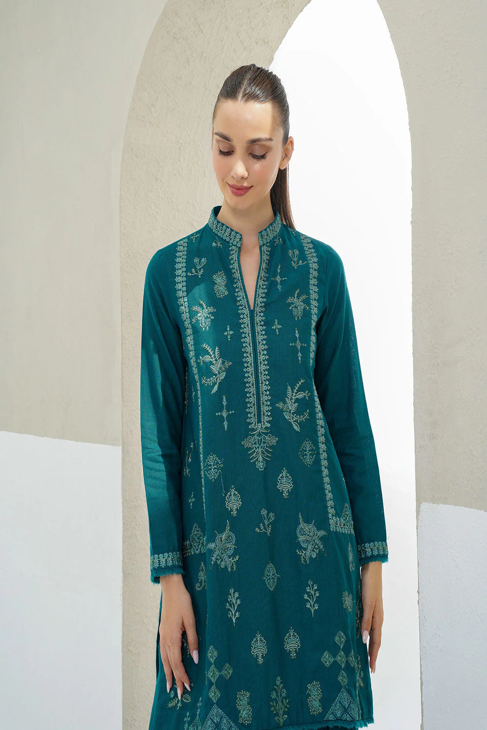 Design 4 - Winter Pret 25 Shirt & Trouser - Image 8