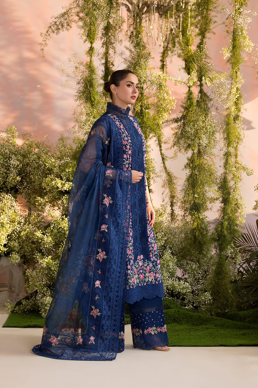 Design 4A Luxury Lawn 2025 Unstitched - Image 3