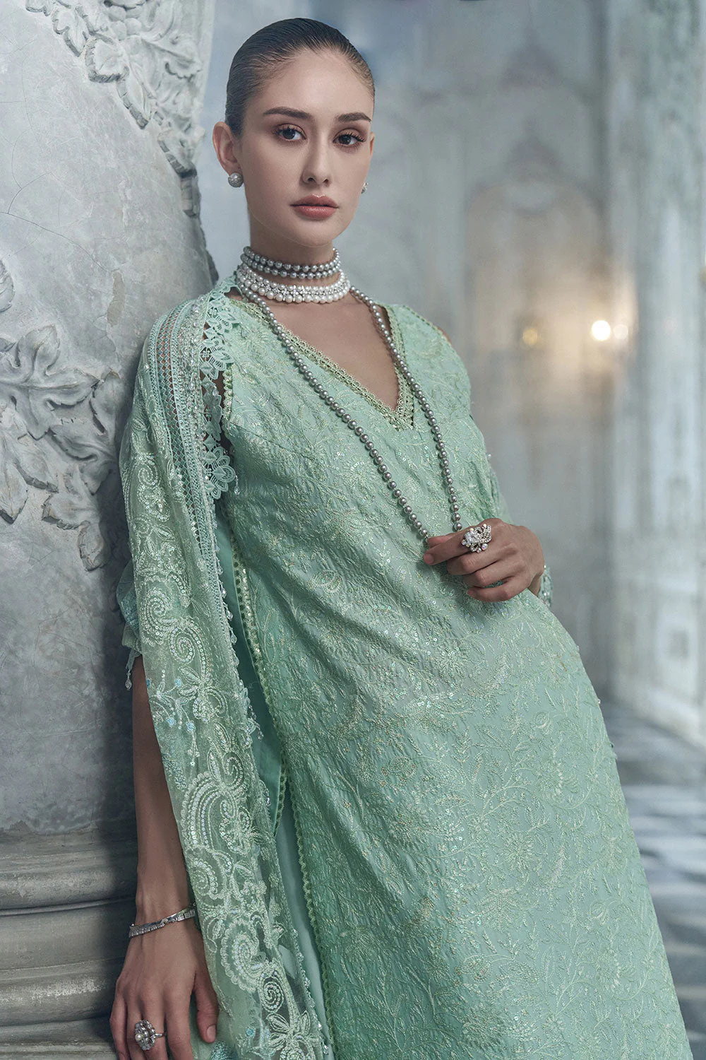 Design 4B Luxury Lawn Eid Edition 2026 Unstitched - Image 5