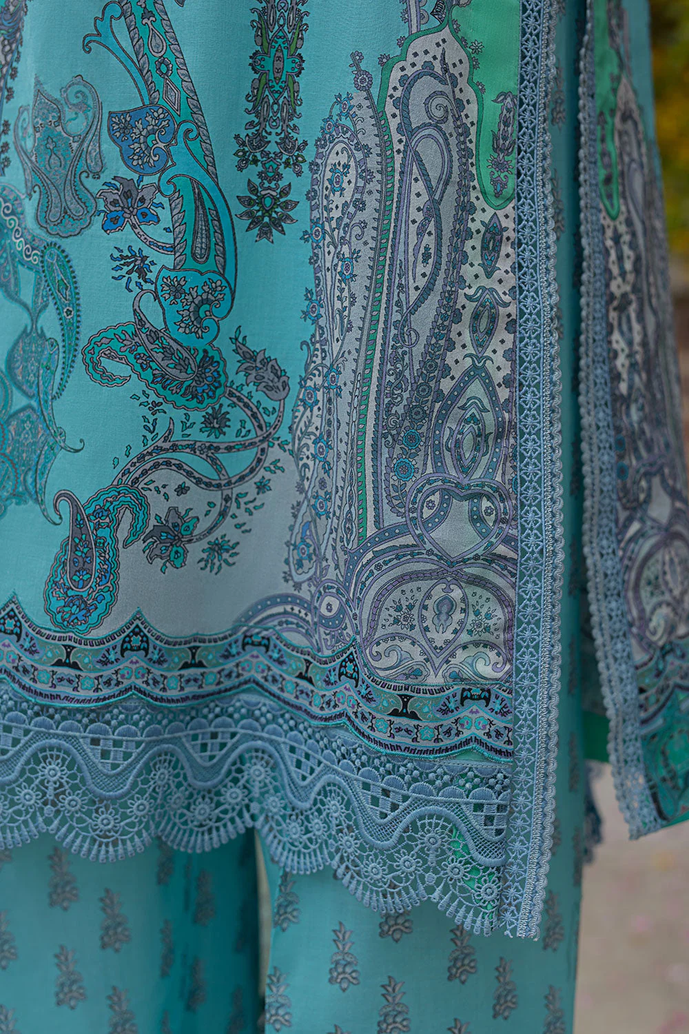 Design 4B SN Basics 2025 UNSTITCHED - Image 4