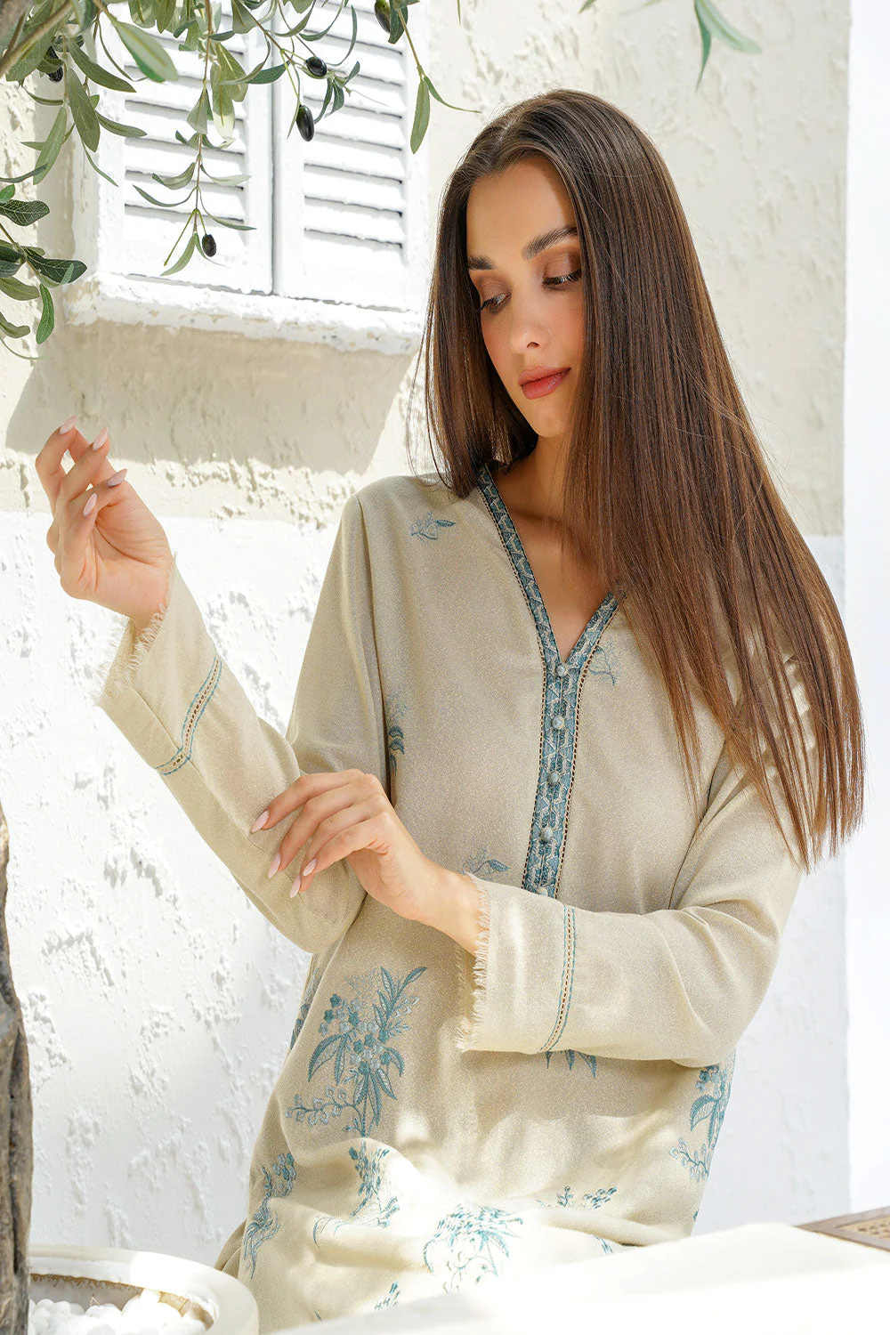 Design 5 - Winter Pret 25 Shirt & Trouser - Image 4