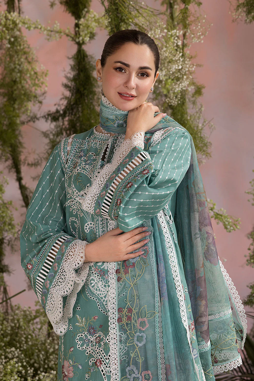 Design 5B Luxury Lawn 2025 Unstitched - Image 6