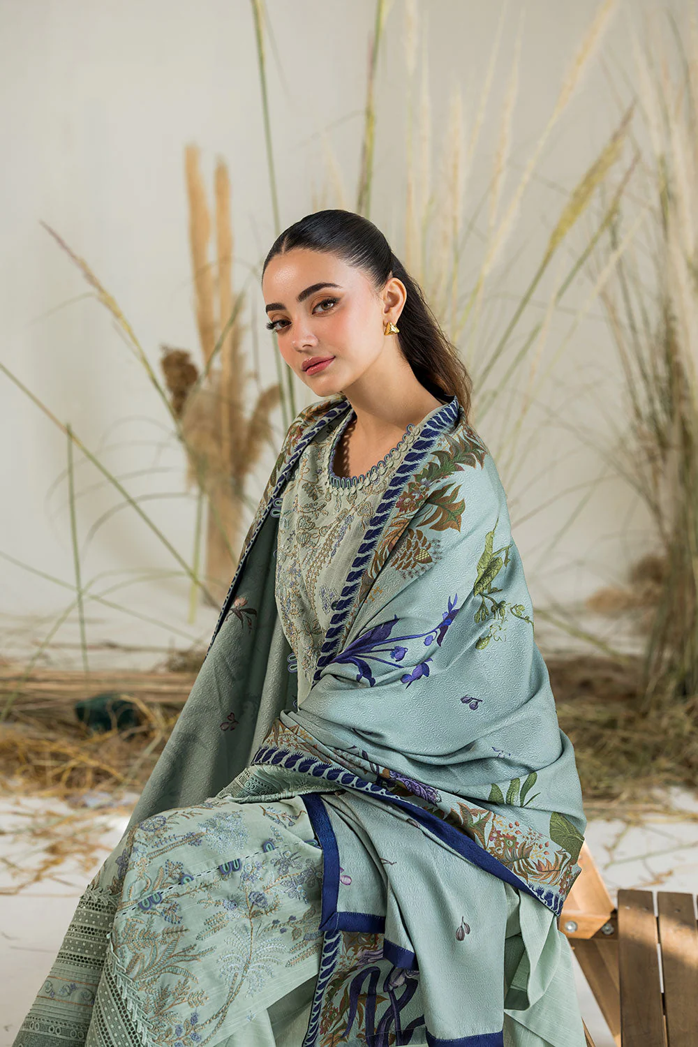 Design 5B Winter Edit Vol.1 '25 Unstitched - Image 3