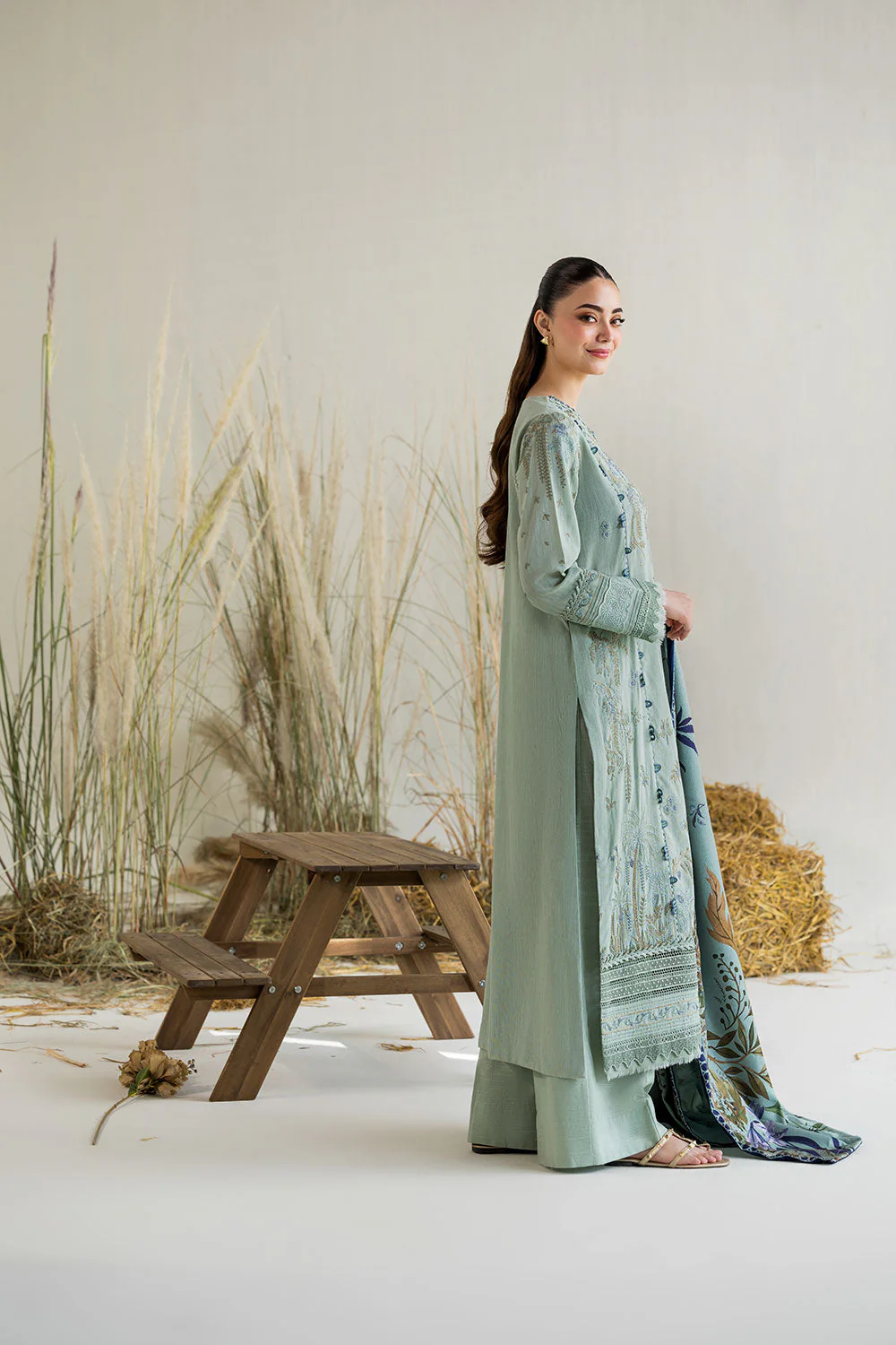 Design 5B Winter Edit Vol.1 '25 Unstitched - Image 5