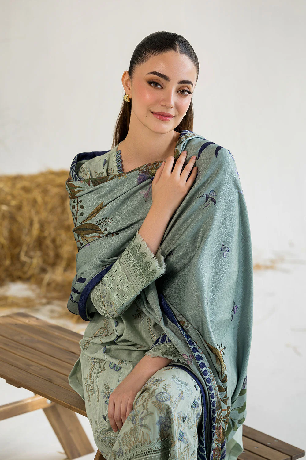 Design 5B Winter Edit Vol.1 '25 Unstitched - Image 8