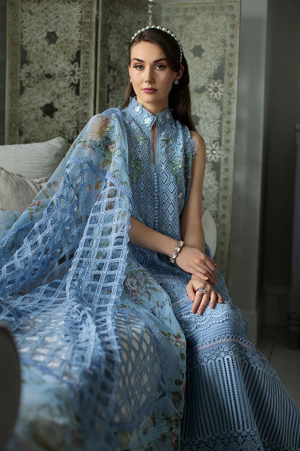 Design 6A Luxury Lawn 2024 Unstitched - Image 3
