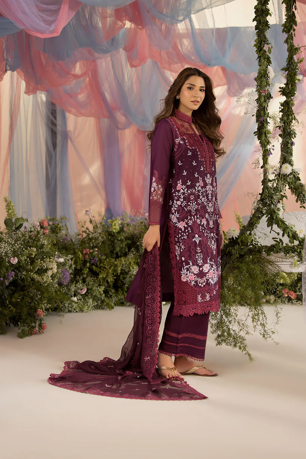Design 6A Luxury Lawn 2025 Unstitched - Image 2
