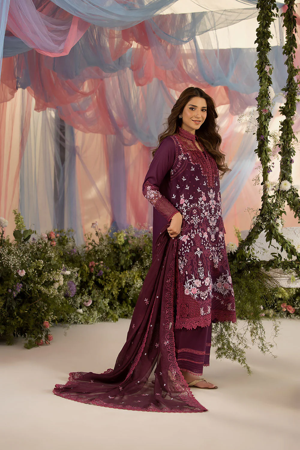 Design 6A Luxury Lawn 2025 Unstitched - Image 3