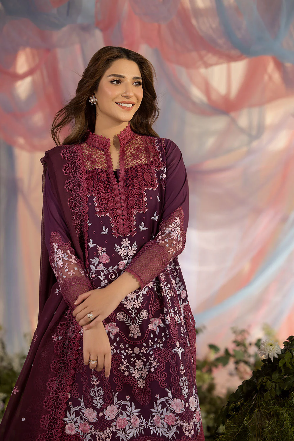 Design 6A Luxury Lawn 2025 Unstitched - Image 4