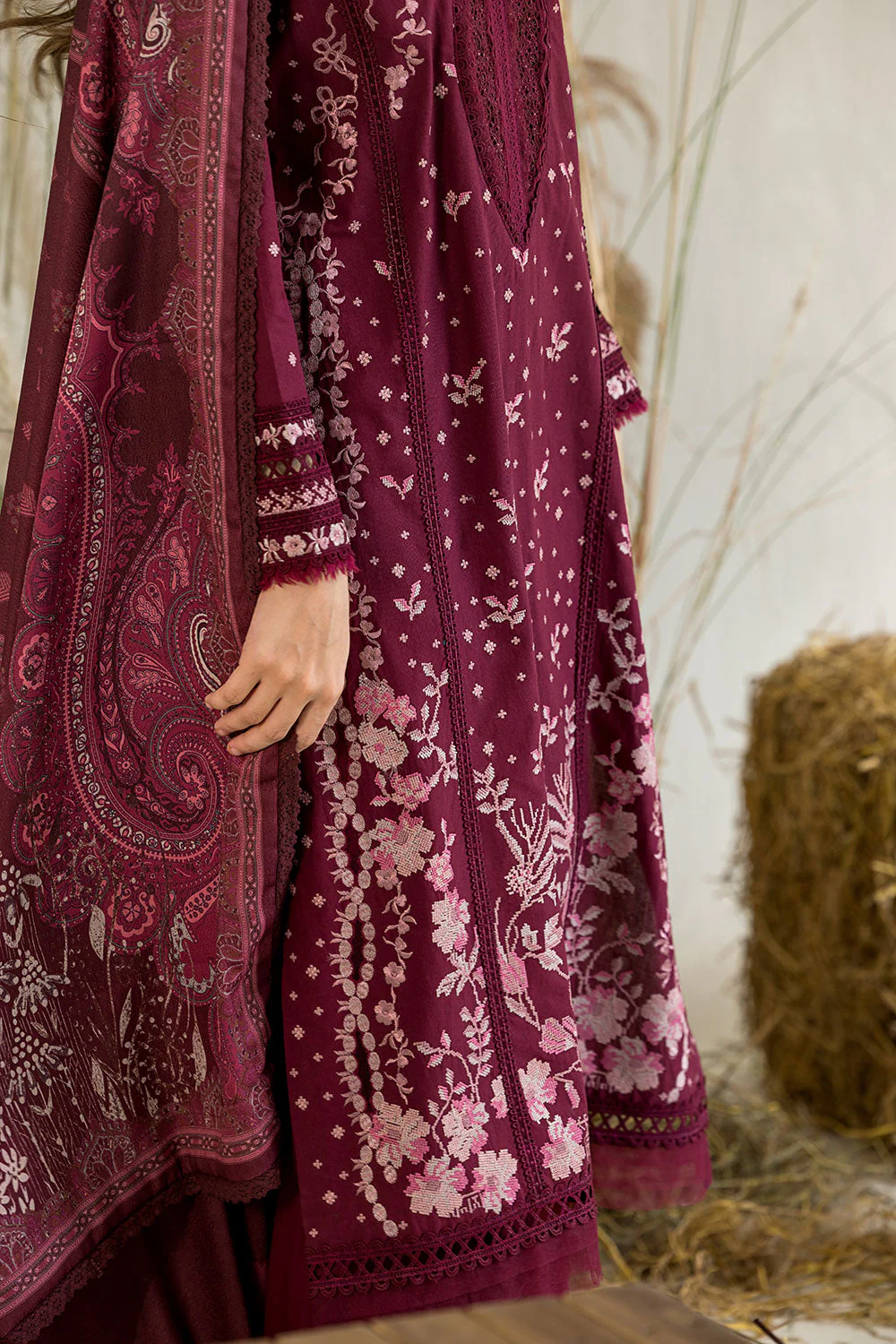 Design 6A Winter Edit Vol.1 '25 Unstitched - Image 5