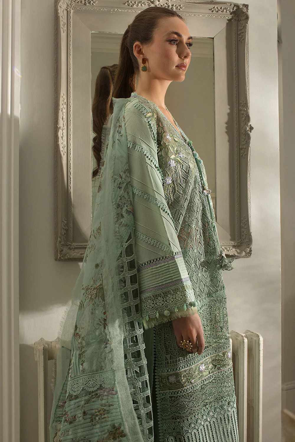 Design 6B Luxury Lawn 2024 Unstitched - Image 5
