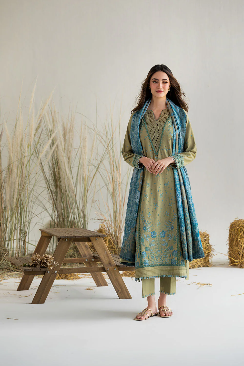 Design 6B Winter Edit Vol.1 '25 Unstitched - Image 3