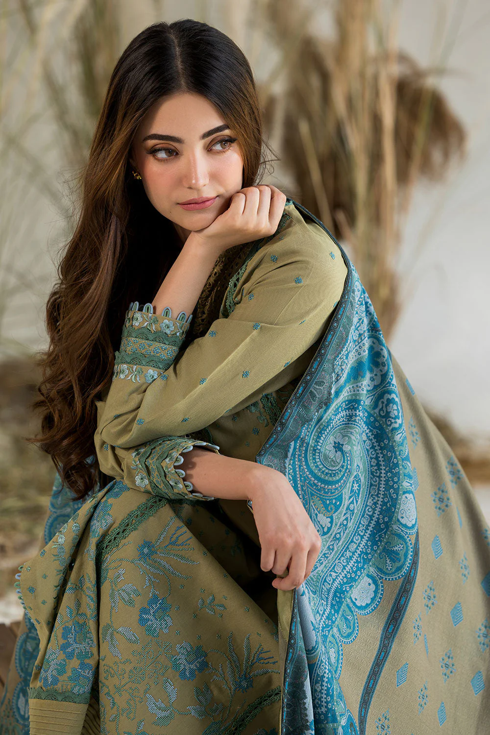 Design 6B Winter Edit Vol.1 '25 Unstitched - Image 5