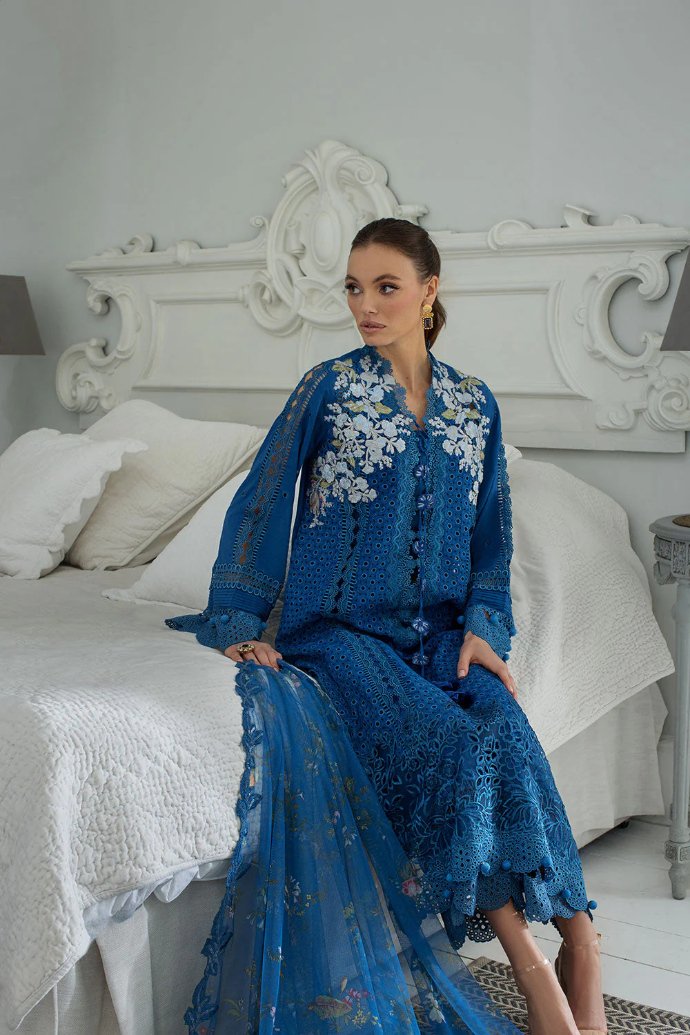 Design 8A Luxury Lawn 2024 Unstitched - Image 3
