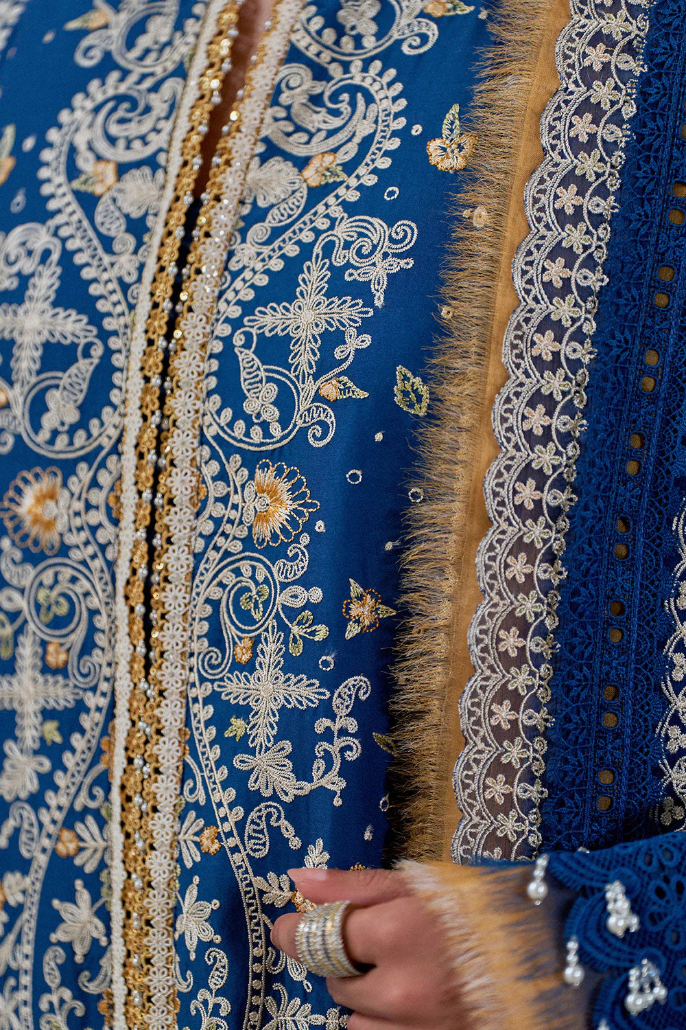 Design 8A Luxury Lawn Eid Edition 2026 Unstitched - Image 7