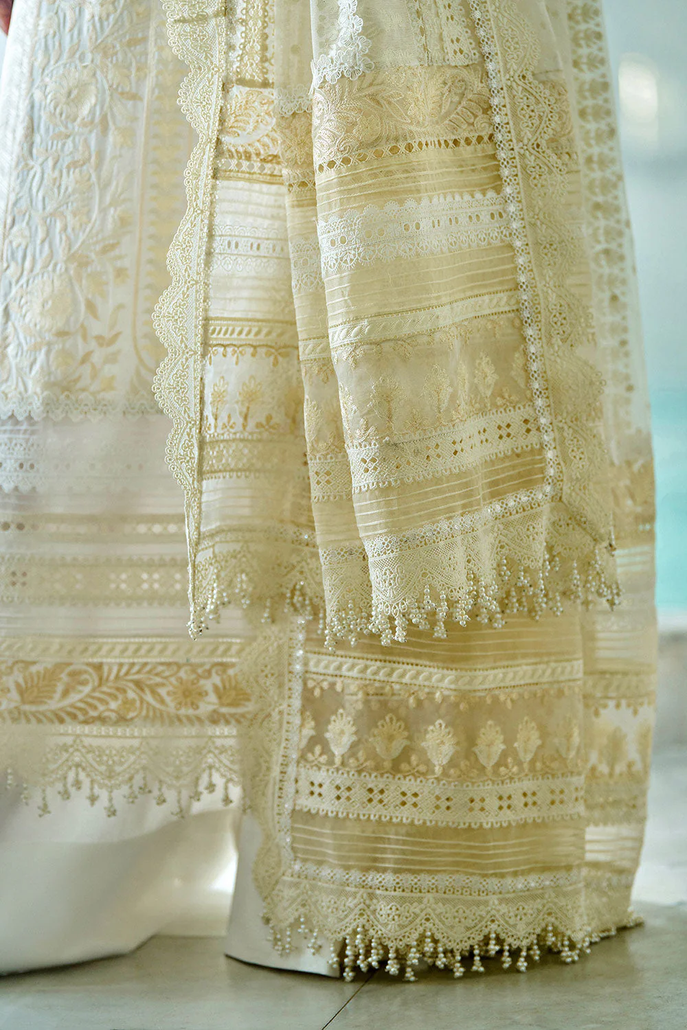 Design 9A Luxury Lawn Eid Edition 2026 Unstitched - Image 11